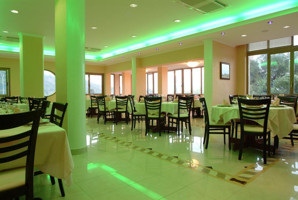 Cliffs Hotel Joppolo ภายนอก รูปภาพ