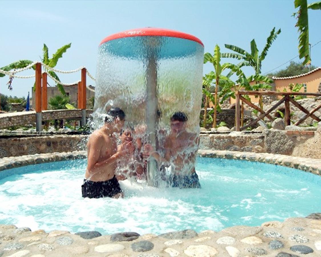 Cliffs Hotel Joppolo ภายนอก รูปภาพ